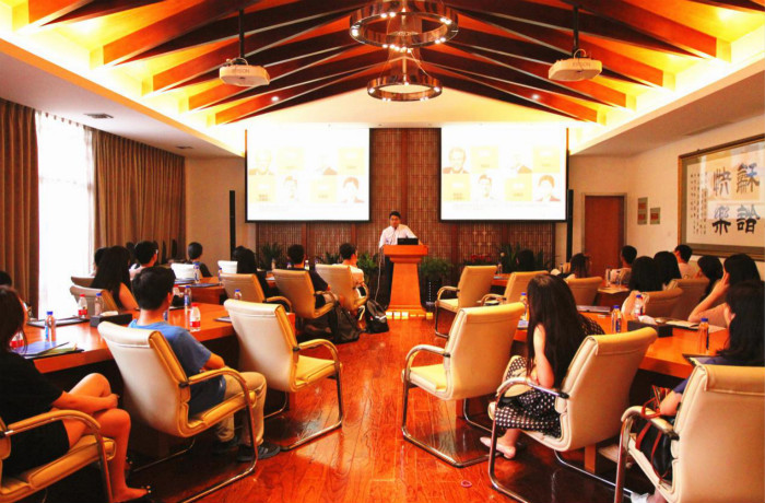 天堂硅谷舉辦優才成長財商教育活動