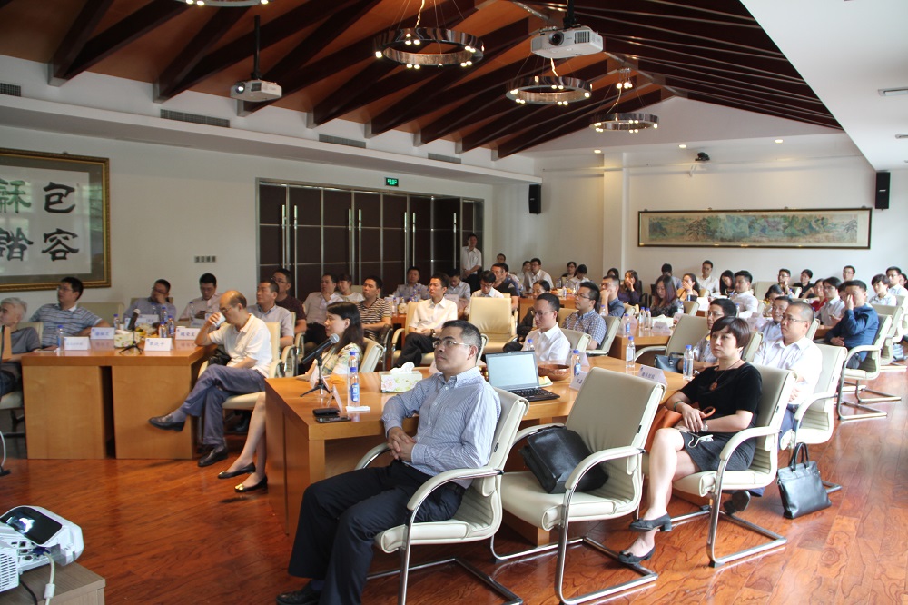 探討轉(zhuǎn)型新方向、開闊發(fā)展新思維 探討轉(zhuǎn)型新方向、開闊發(fā)展新思維